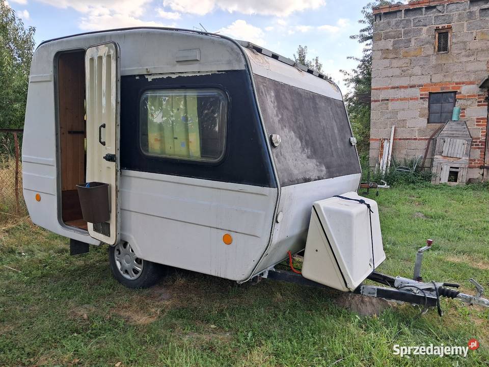 Przyczepa kempingowa niewiadów n126N Rok produkcji 1990 Konin