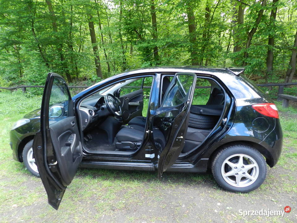 Mazda 2 II ekonomiczna niezawodna 5drzwi Klima elektryczne lusterka Puszczykowo