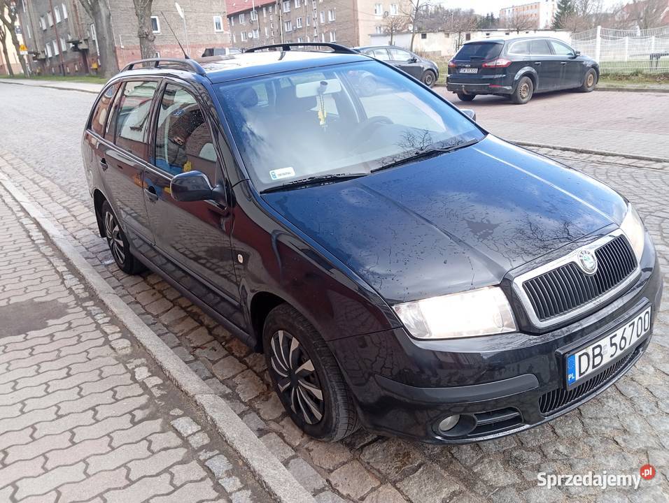 Skoda Fabia 12 benzyna klima światła przeciwmgielne dolnośląskie Wałbrzych