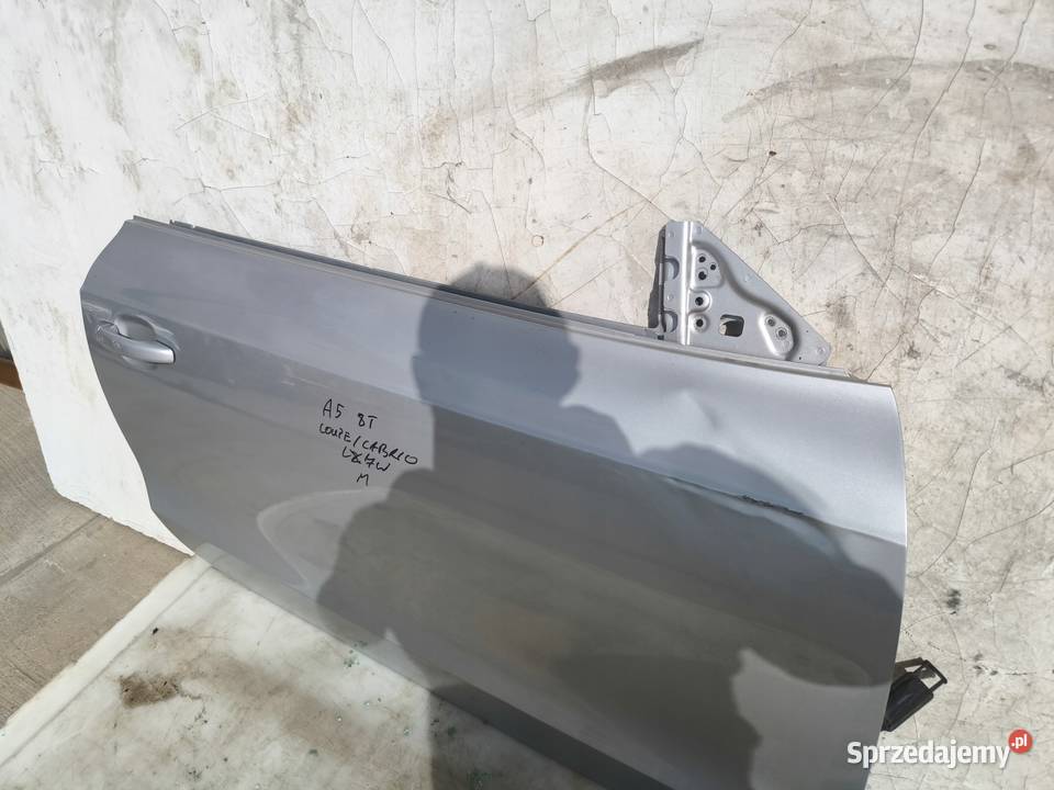 DRZWI PRAWY PRZÓD AUDI A5 8T COUPE CABRIO LX7W Przystajń