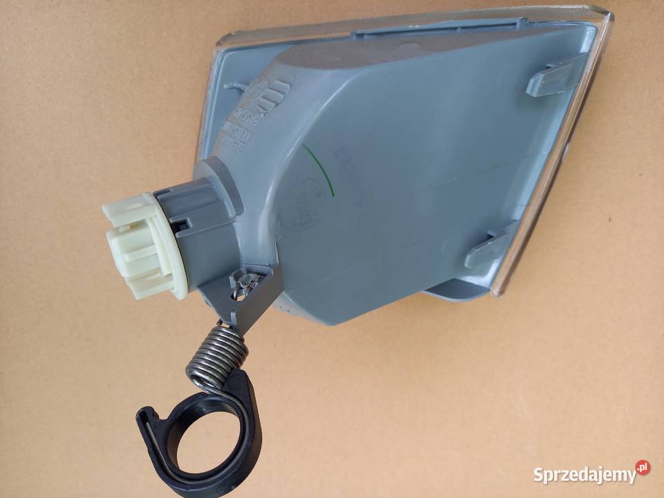 1017114 Lampa kierunkowskazu przód Ford Kraków