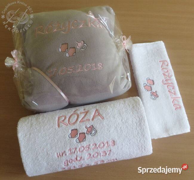 Poduszka z haftem prezent na NARODZINY CHRZEST Toruń