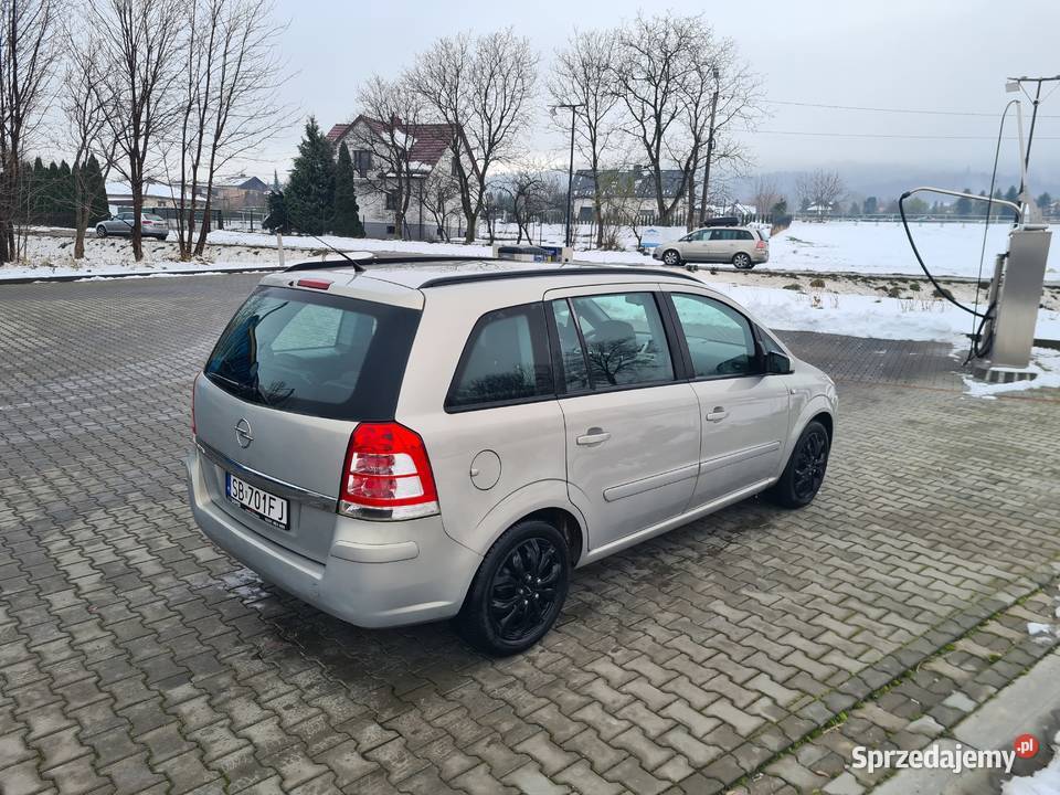 Opel Zafira 19d 150 7 osobowa 6 Bujaków