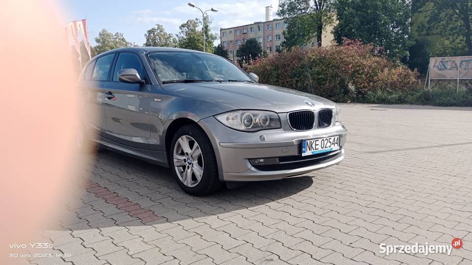 BMW seria 1 20 benzyna 2011 wersja LCI zmieniarka CD warmińsko-mazurskie