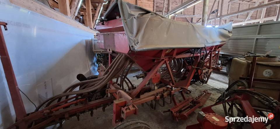 Siewnika Kverneland Accord Pneumatic DT 6 m pomorskie Gołębiewo Wielkie