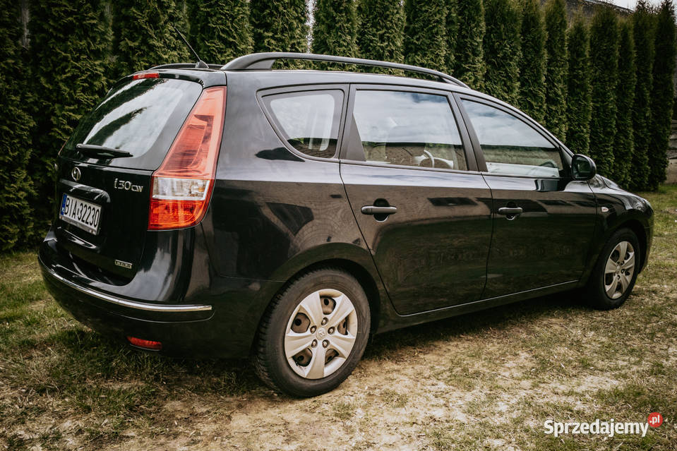Hyundai i30 2009 16CRDI skrzynia6 257000km mazowieckie