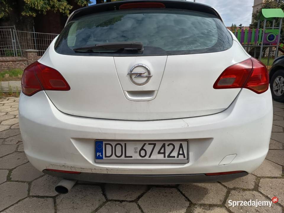 Opel Astra J 17 cdti Astra Spalice
