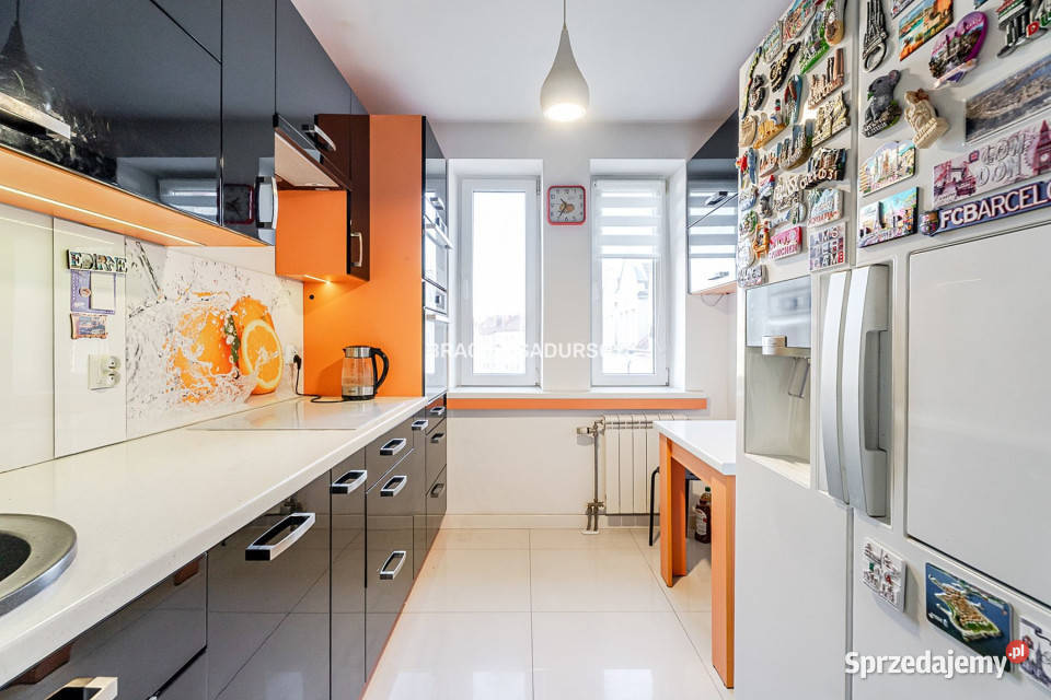 Mieszkanie Kraków Mieczysława Pszona 528m2 3 Rok budowy 1997