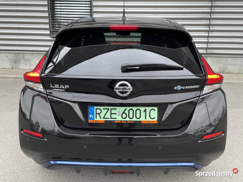 Nissan Leaf 40kWh Elektryk 150 Tekna 44000 Rzeszów sprzedam