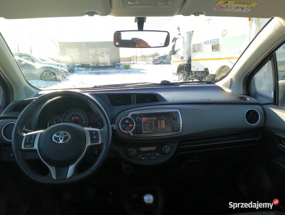 Toyota Yaris 3 Benzyna 82000 przebiegu Straszęcin sprzedam