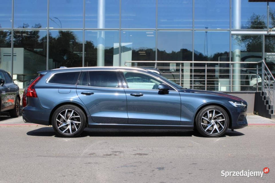 Volvo V60 2019r Carplay LED BLIS FV23 111492km Kraków