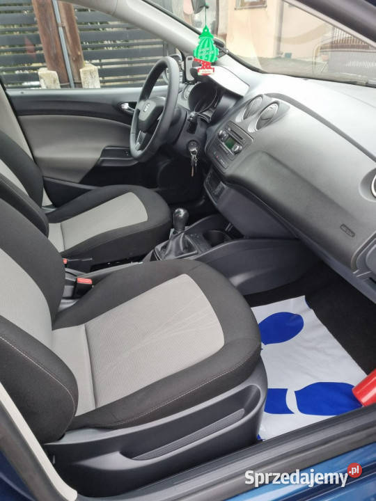 Seat Ibiza 12 benzyna Klimatronik Zadbana niebieski