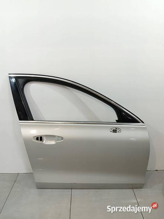 DRZWI PRAWE PRZÓD 72646 S60 III Volvo V60 II Drzwi świętokrzyskie