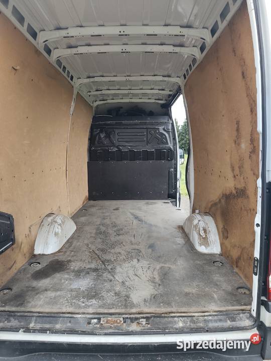 IVECO 35 Kostarowce