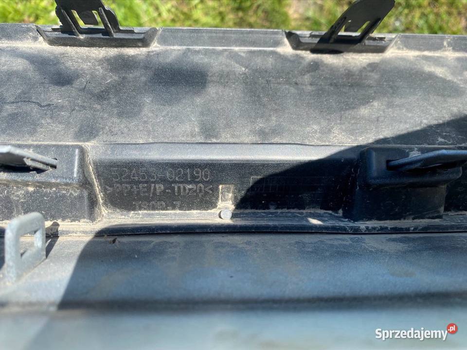 Toyota Corolla E21 kombi 19 spojler dokładka Rzeszów