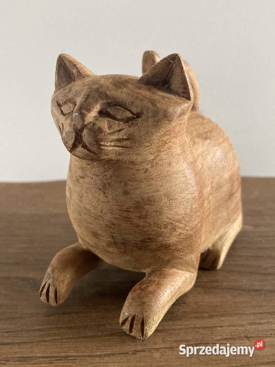 Drewniana figurka kota Warszawa