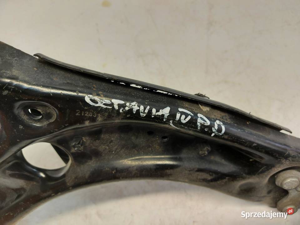 Skoda Octavia IV 5E3 WAHACZ PRAWY PRZÓD osobowe dolnośląskie sprzedam