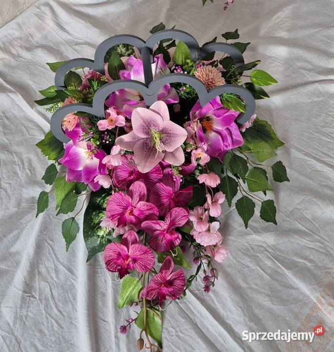 Dekoracja nagrobna stroik kompozycja na cmentarz Pleszew