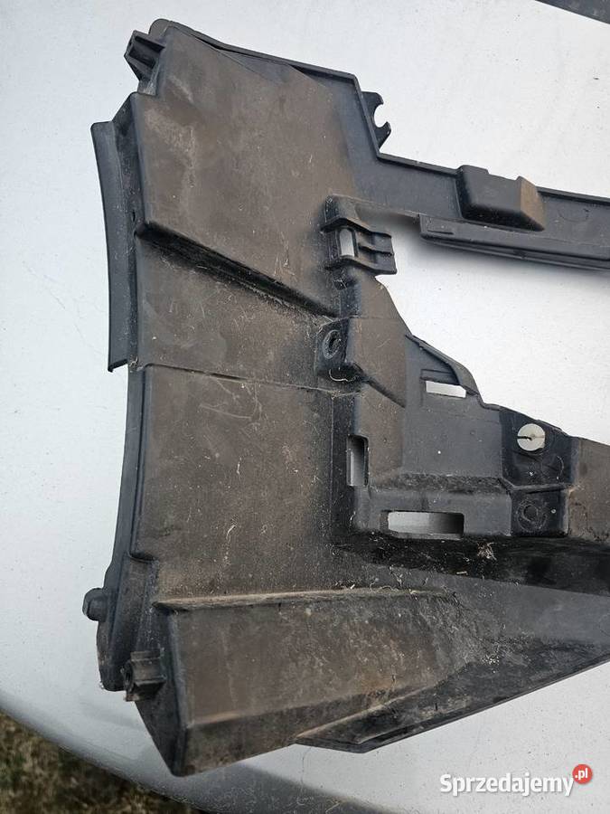 Seat Leon 2016r Wspornik uchwyt halogenu Radom