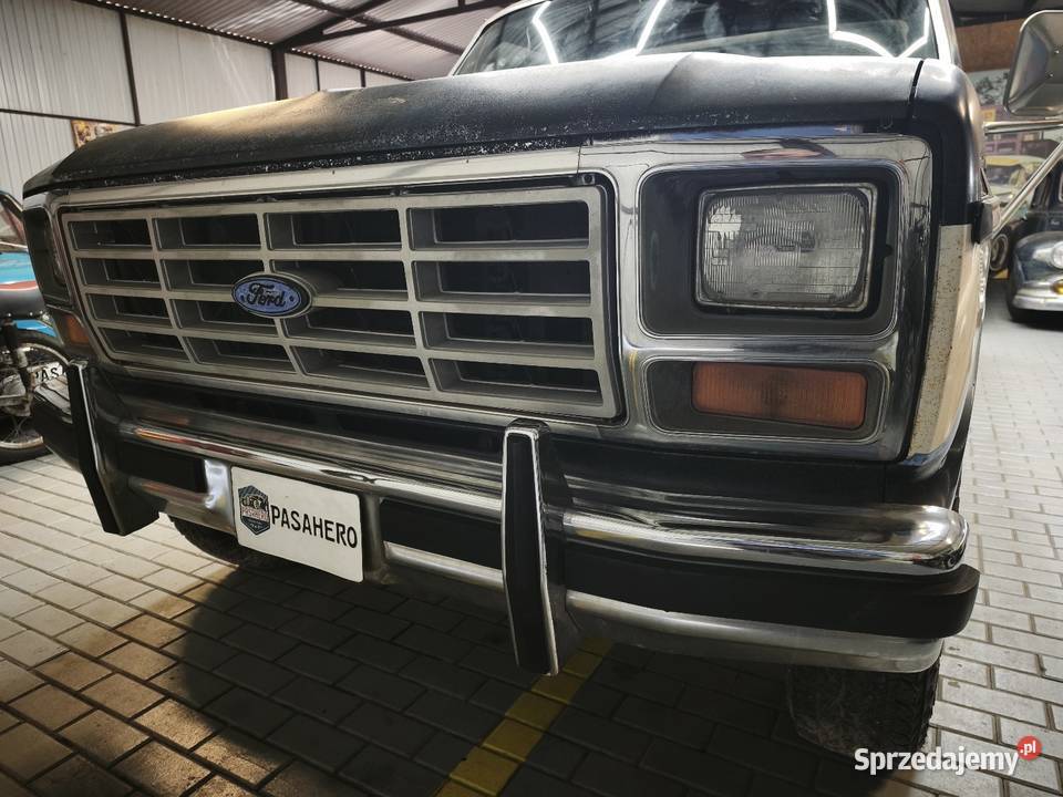 Ford F250 Pickup 58 V8