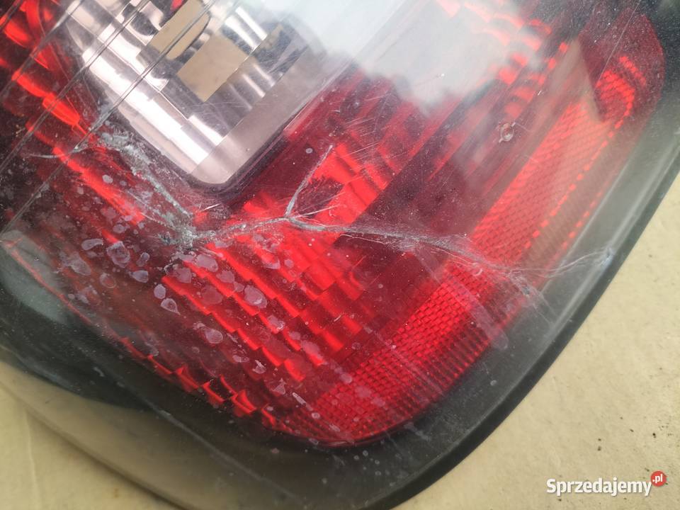 NISSAN PRIMERA P11 LIFT LAMPA TYŁ TYLNA LEWA lubelskie Kamień-Kolonia