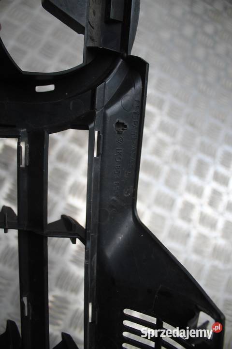 GRILL ATRAPA VW GOLF V 1K0853655