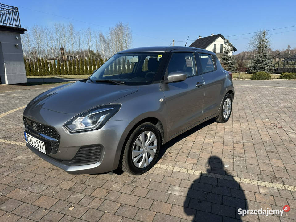Suzuki Swift Polski Salon VI 20172024 Rok produkcji 2021 mazowieckie Lipówki sprzedam