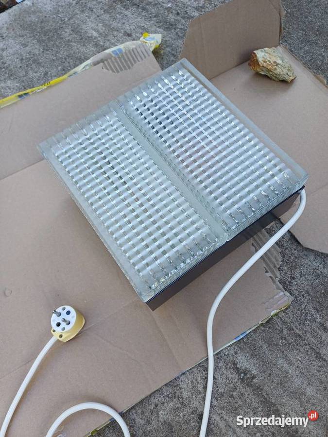 Retro kinkiet z 1965 roku firmy Napako Lubań