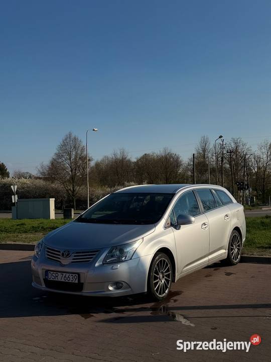 Toyota Avensis T27 2011r Brzeg Dolny