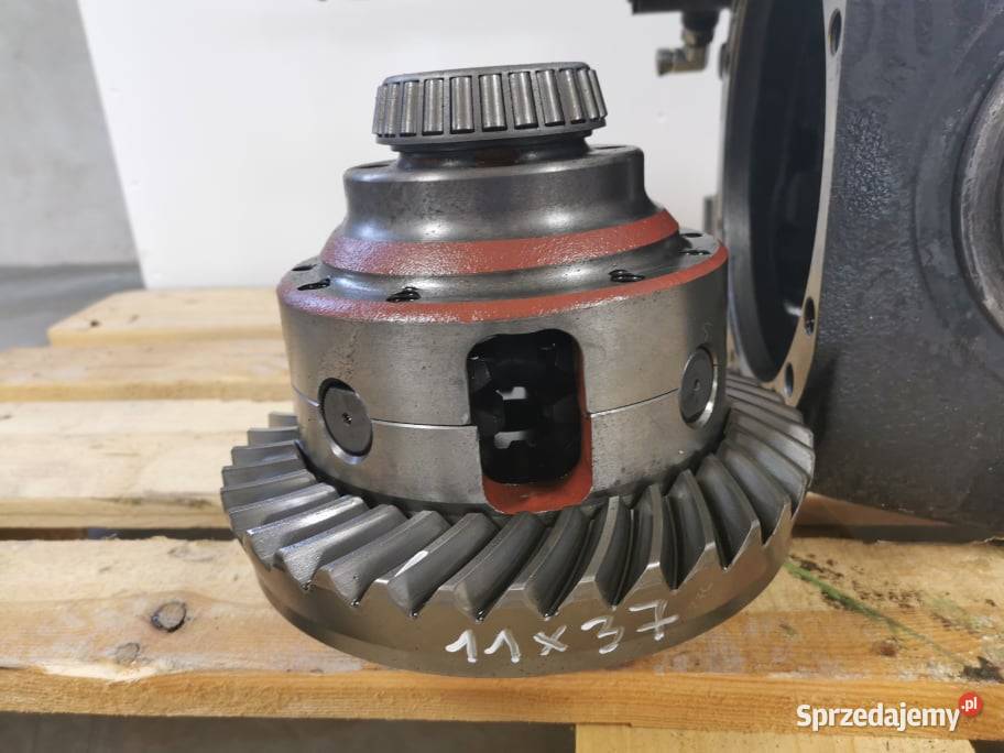 Obudowa ataku tylnego CAT TH 337Carraro Wilkowo