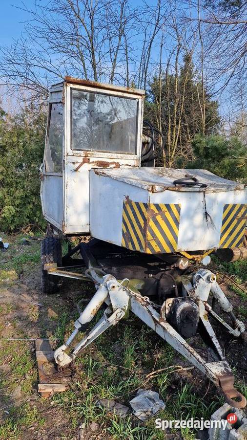 Sprzedam ładowacz cyklop nieuszkodzony Grabów