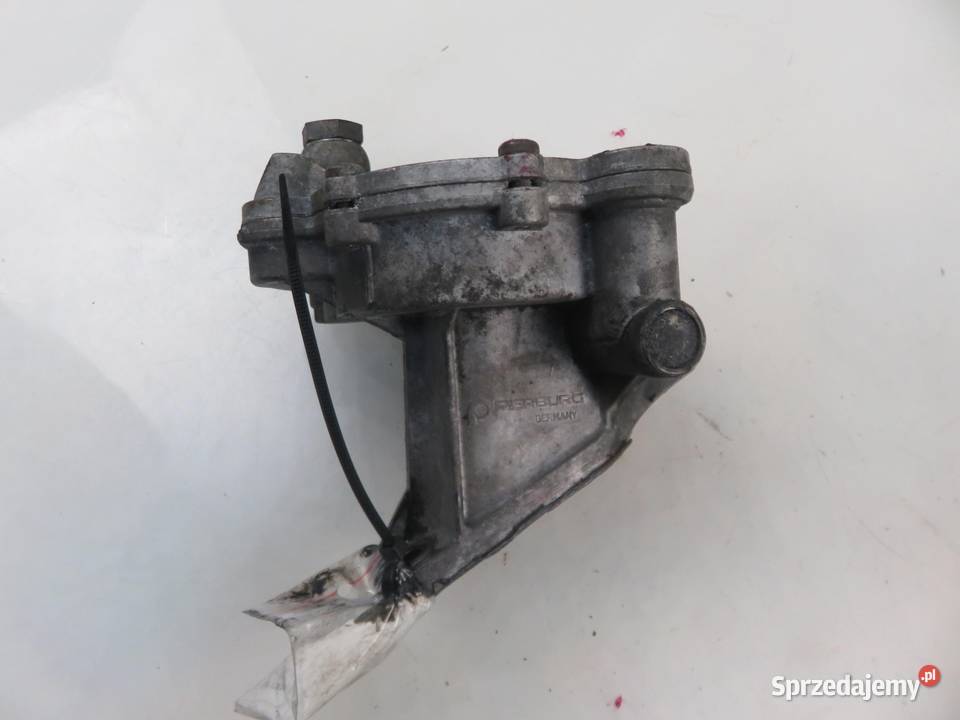 POMPA VACUM VW TRANSPORTER T4 24 D 075145100