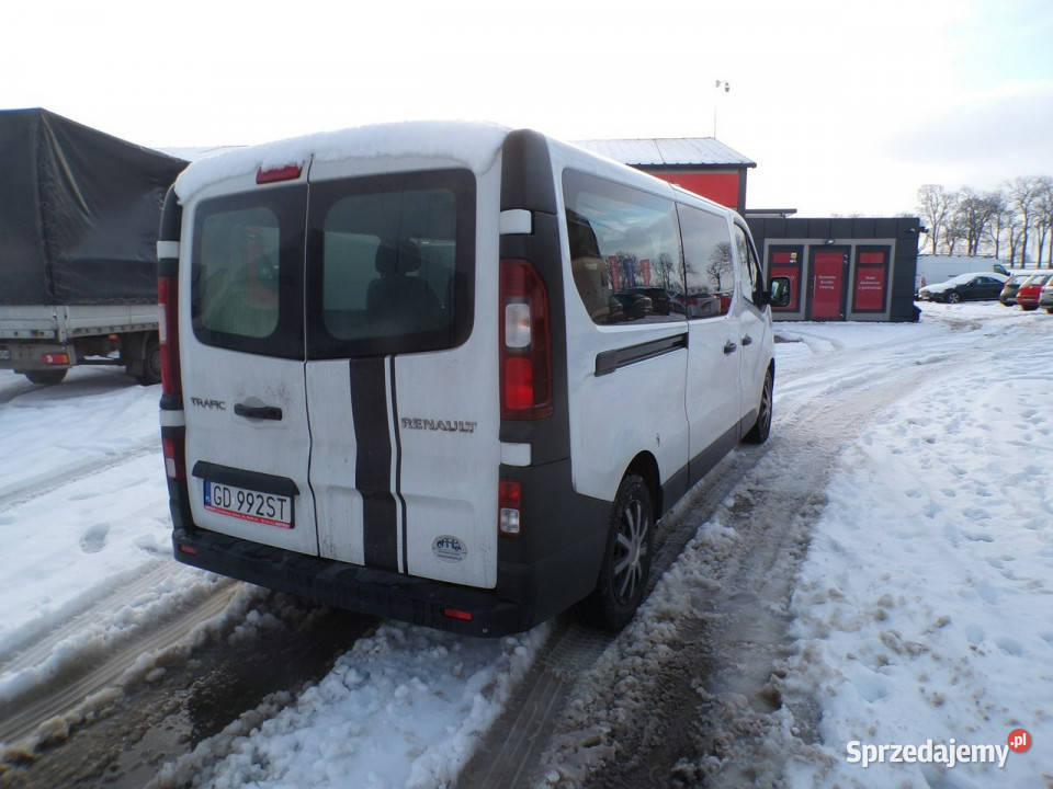 Renault Trafic trafic long 9 osobowy nowy srodek Raszków sprzedam