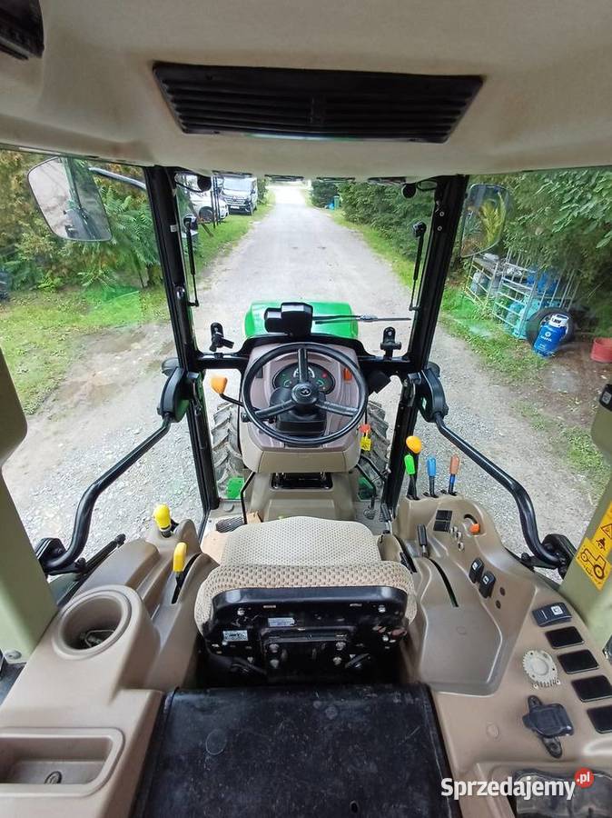 John Deere 5075GV Ciągnik Sadowniczy