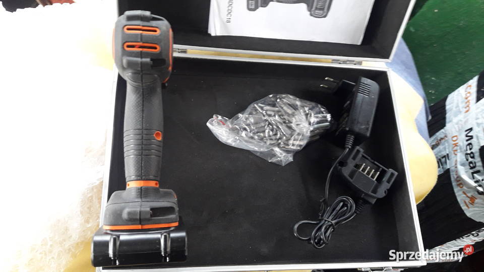 wiertarkowkrętarka 18V LiIon BlackDecker BDCDC18