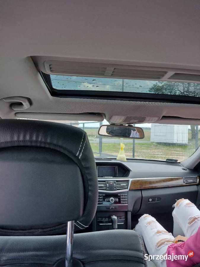 Zadbany Prywatnie Mercedes E KlasaW 212Sedan Zarejestrowany w Polsce Inowrocław sprzedam