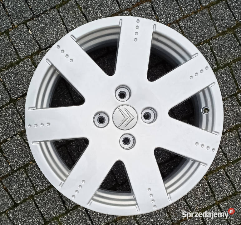 FELGA ALUMINIOWA 16 4x108 CITROEN C2 VTR Średnica 16" Blizne
