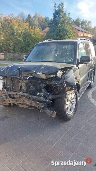 Mitsubishi Pajero odpala i jeździ Krzemień Drugi