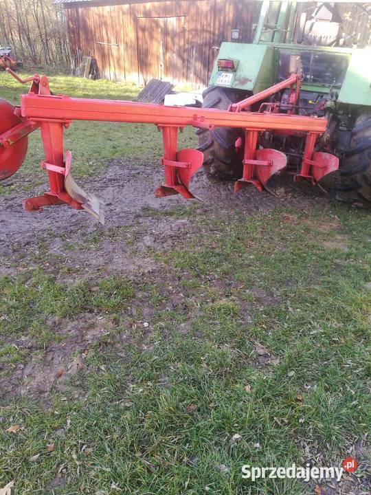 Pług 4 skibowy unia grudziąc Agromasz Miechów