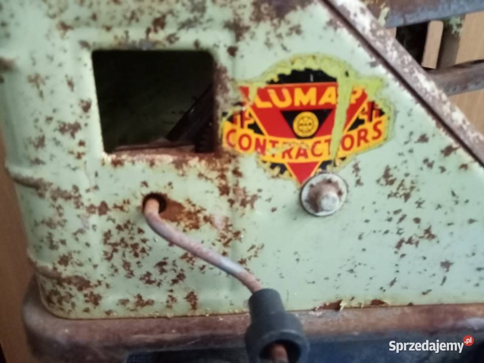 model zabytkowej koparki