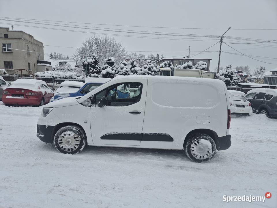 2020 Opel Combo 135 15d 76 Zadbany Bezwypadek Bujaków sprzedam
