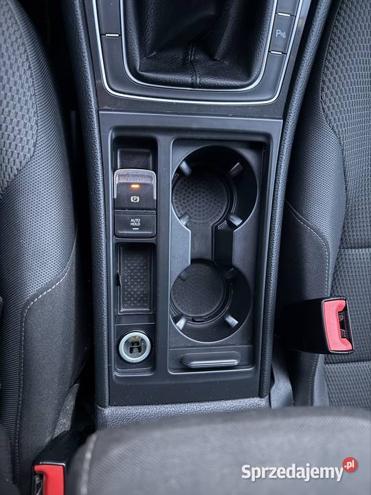 VW Golf VII 16 TDI 2018 aluminiowe felgi dolnośląskie Bogatynia