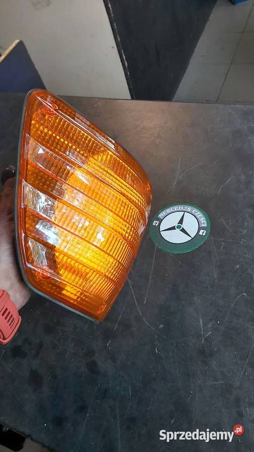 Mercedes w116 prawy migacze Przeźmierowo