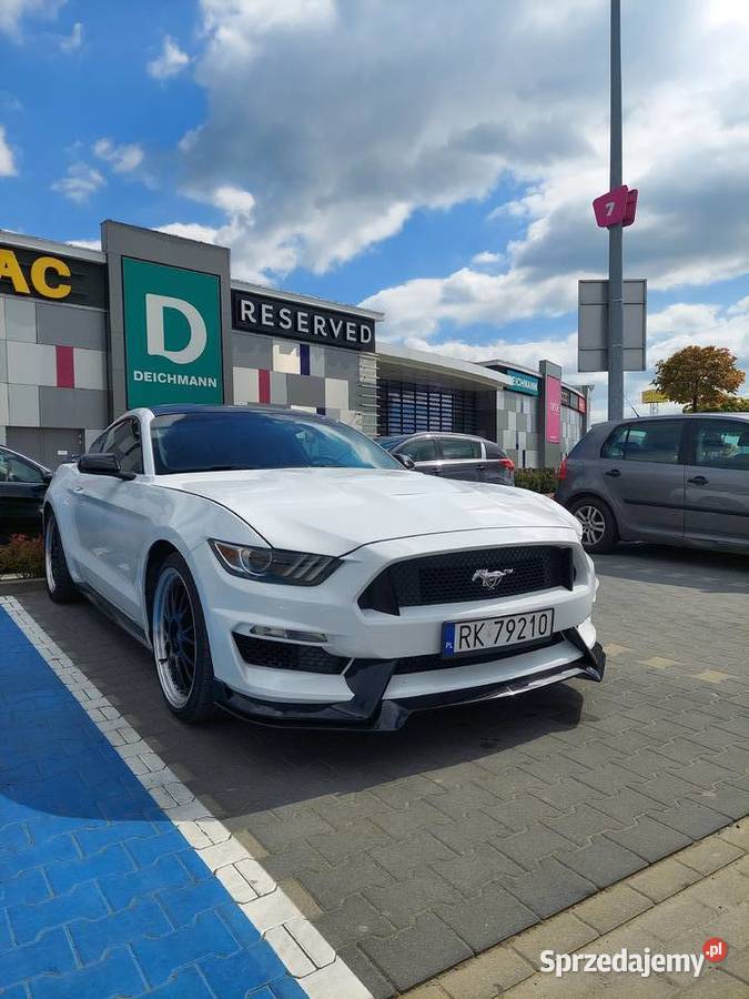 Ford Mustang 2017 23 pierwszy właściciel w Rok produkcji 2017 Krosno sprzedam