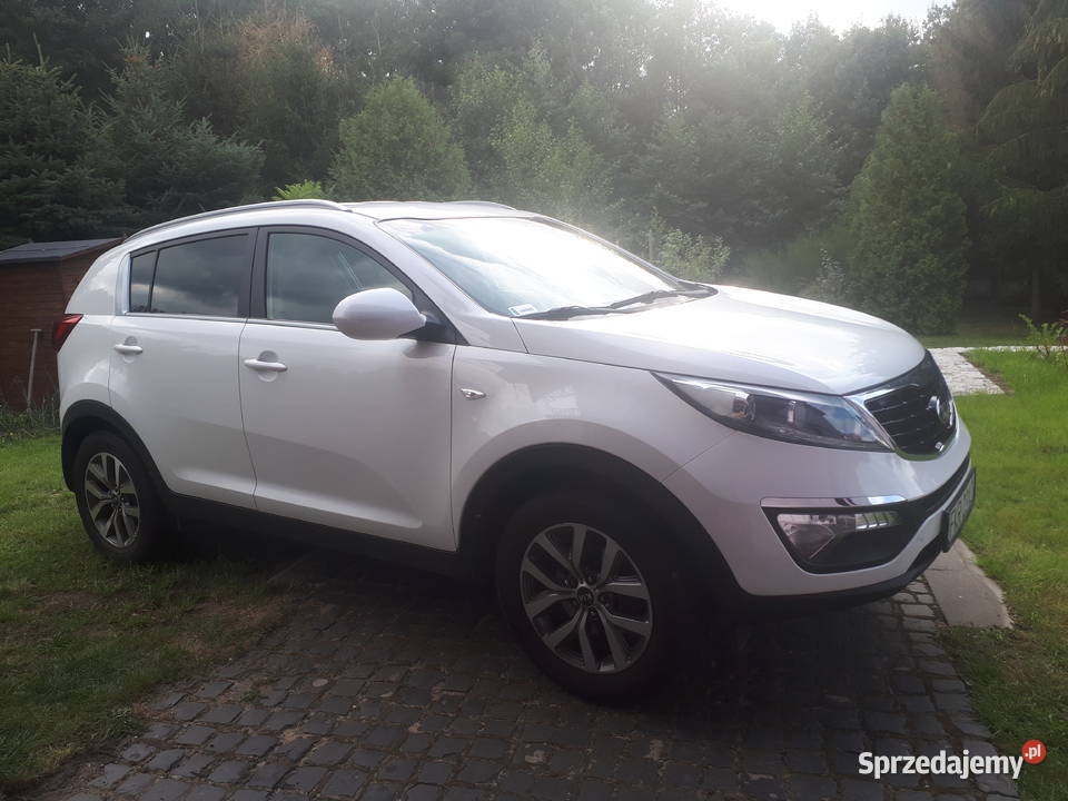 Kia Sportage 16 benzyna Biala perła komplet opon manualna lubuskie Połupin