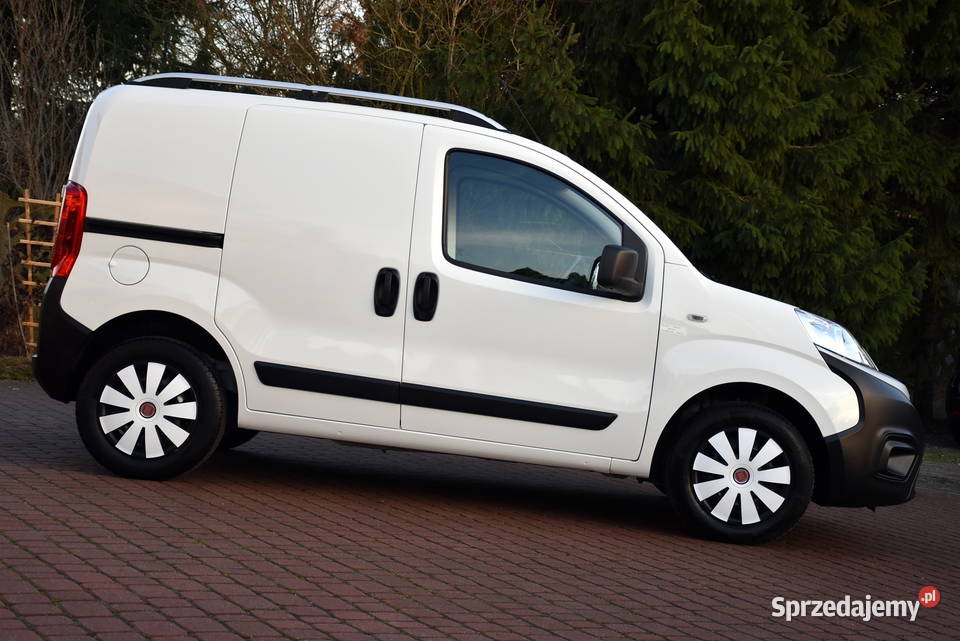 Fiat Fiorino SX Business Pro 14 8V 78 48870 gniazdo AUX Zduńska Wola