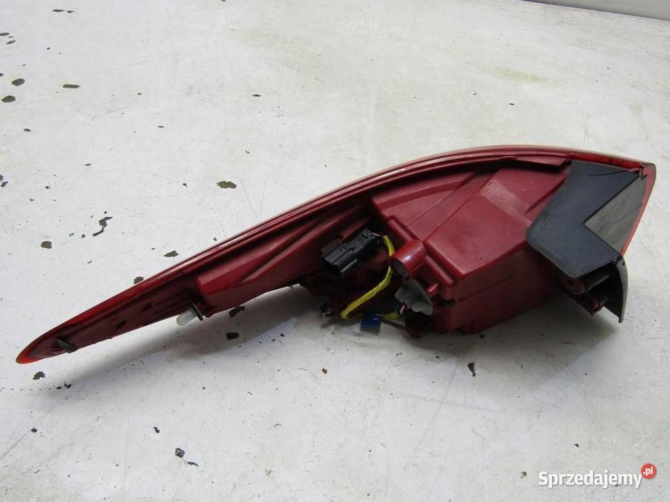 LAMPA PRAWY TYŁ PRAWA TYLNA KIA SPORTAGE IV osobowe sprzedam