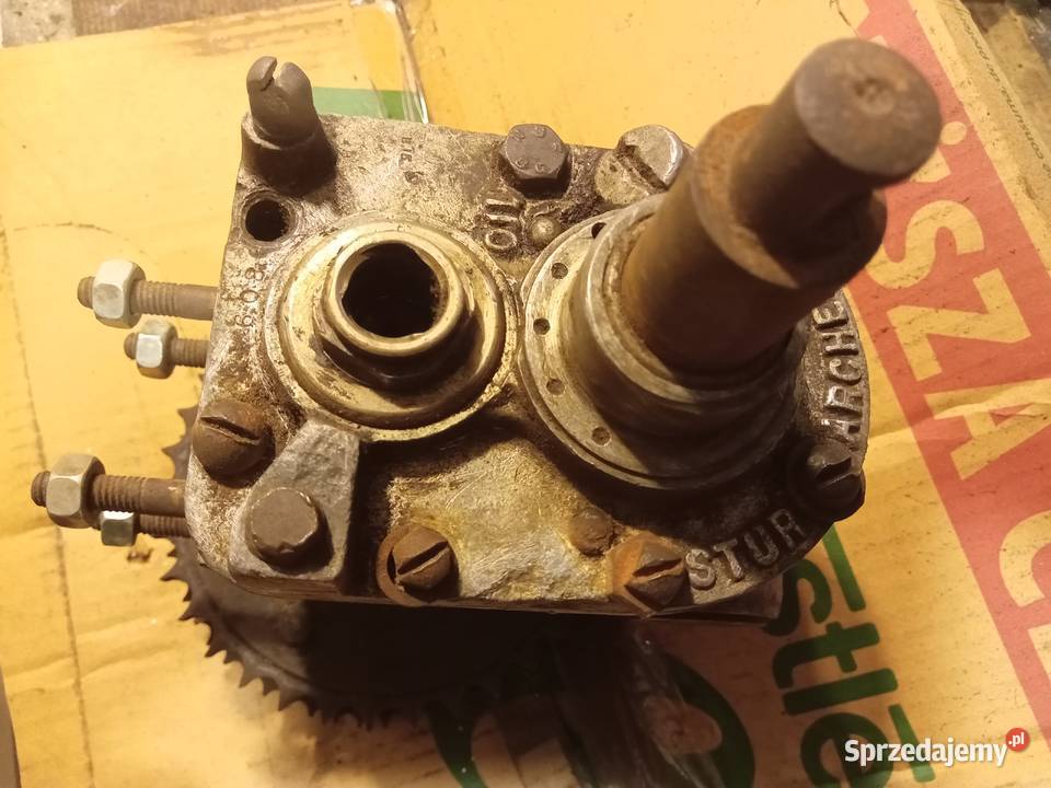 Zabytkowa skrzynia biegów do motocykla HURTH