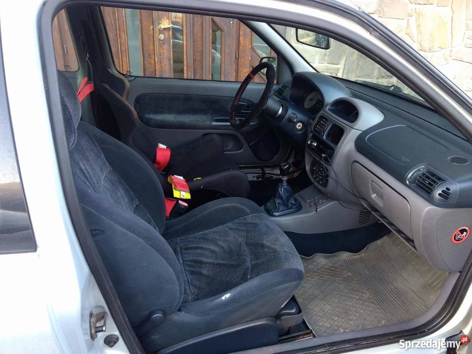 JEDYNA Clio 2 16 16v KJS SPORT SPARCO RAJDOWA gniazdo AUX małopolskie Kościelisko sprzedam