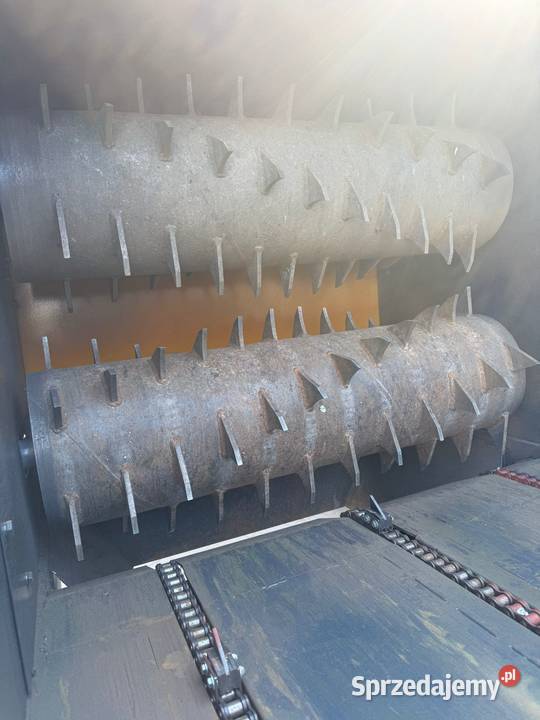 Rozdrabniacz Rozbijak do puszek aluminiowych Zielniki